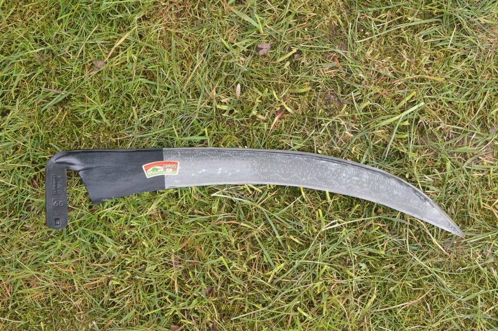 Left-handed scythe blade