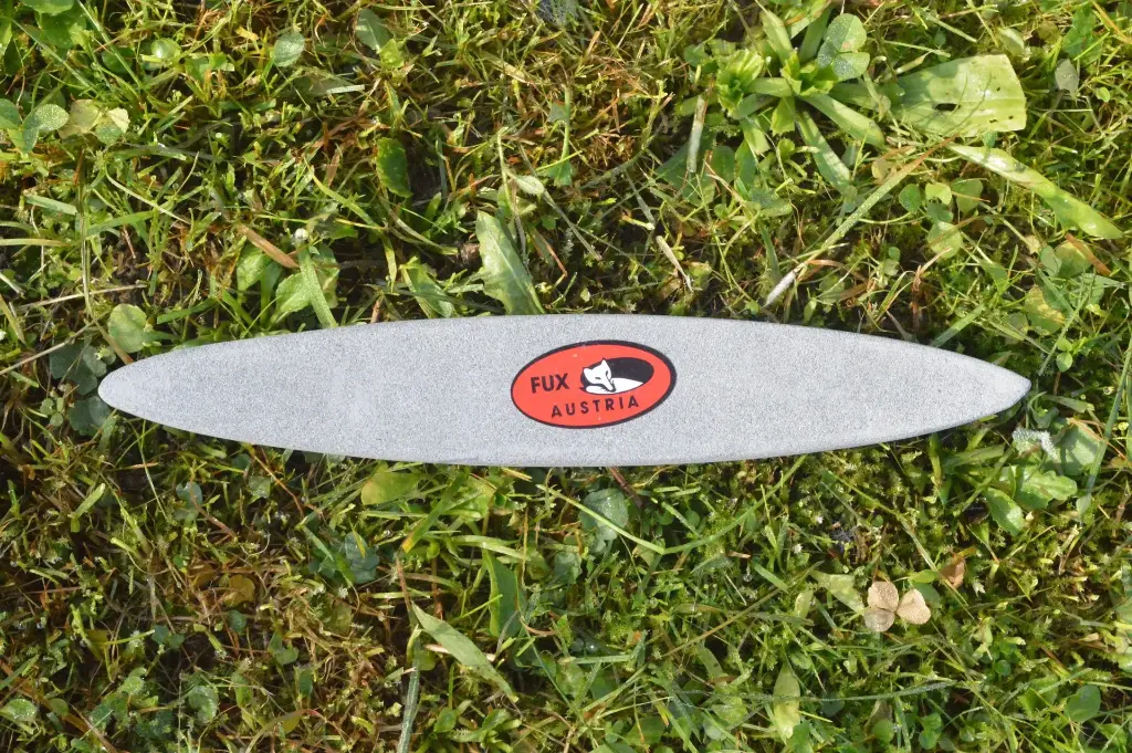 Natural Austrian whetstone with medium grain