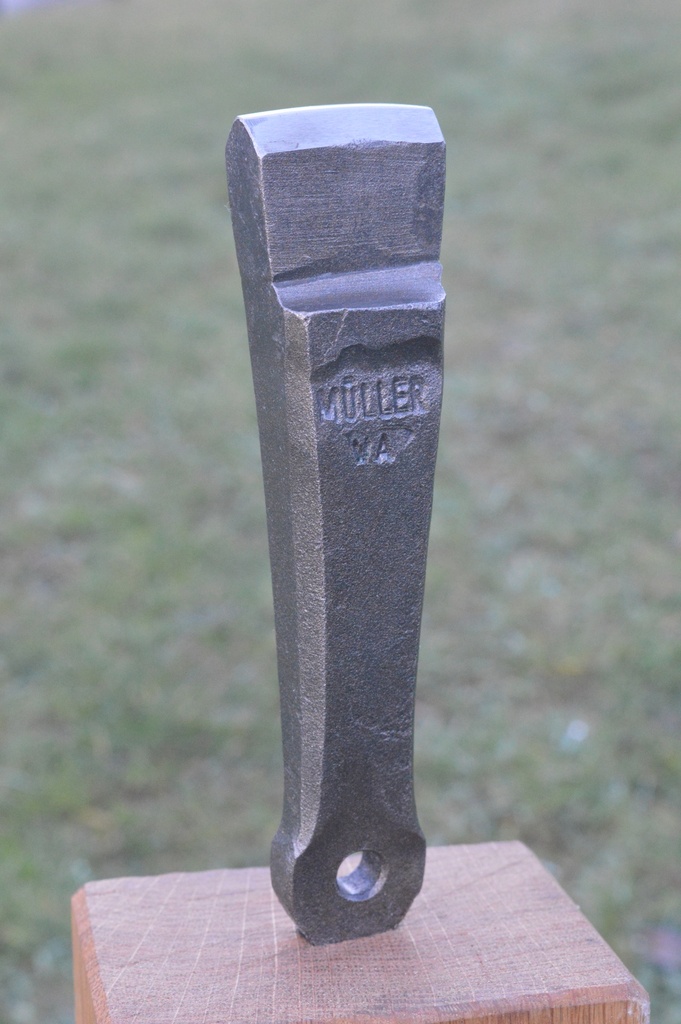 Petite enclumette à panne Müller