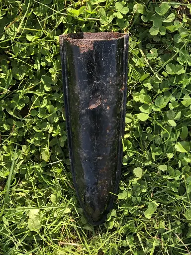 Coffin en fer ancien