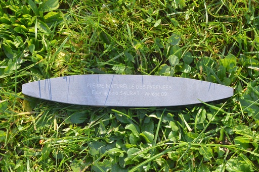 Pierre à faux naturelle des Pyrénées à grain fin, la Saurat